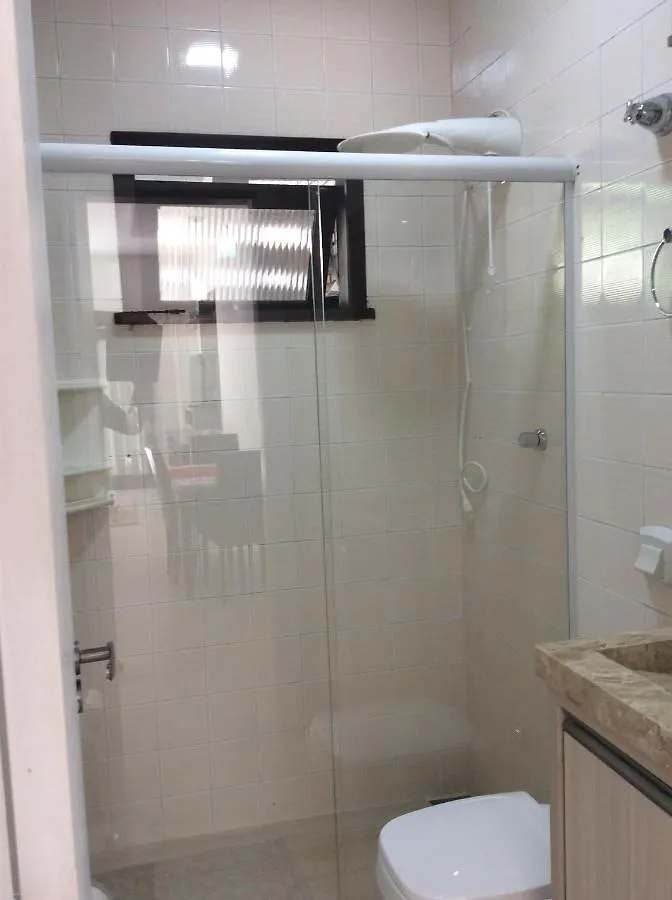 Residencial Annabel APTO 02 Bombinhas 0*,